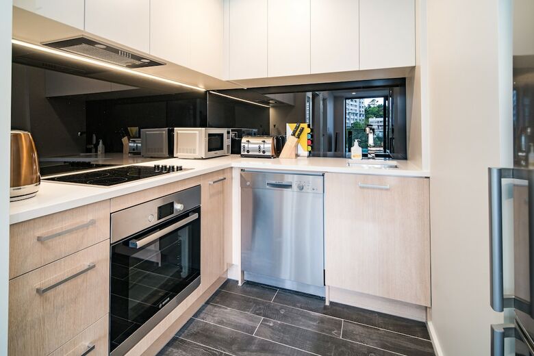 New Two Bedroom Apartment In Cbd