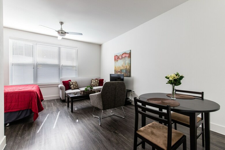Apartamentos Urbanlights At Legacy West