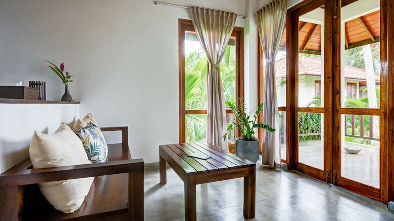 Hotel Good Karma Ayurvedic Resort