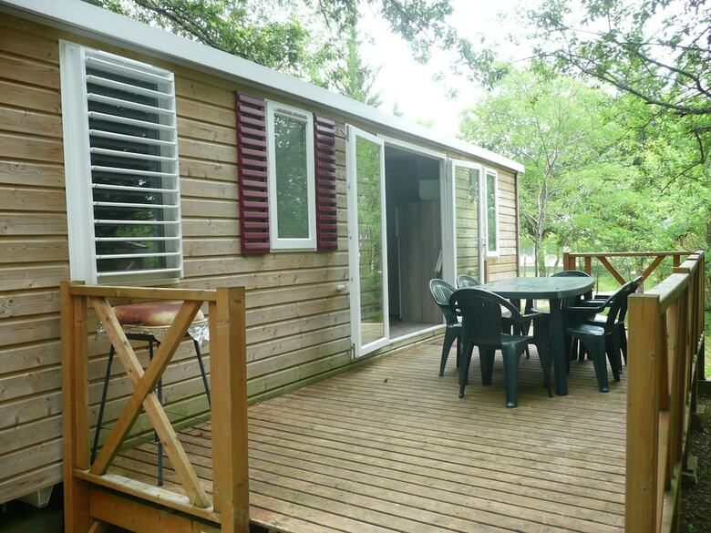 Camping Les Charmes