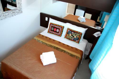 Hostal Thaiji Pousada E Parador