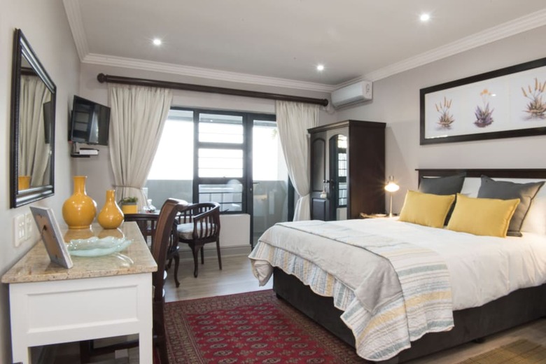 Hotel Hillside Guesthouse