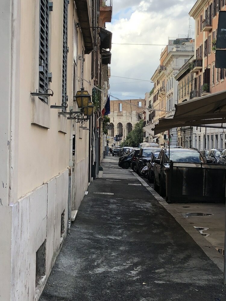 Hotel Residenza Giulia Al Colosseo