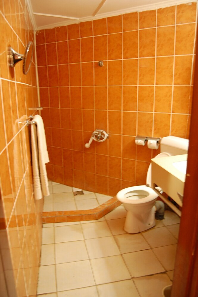 Hotel H�tel Les Polygones
