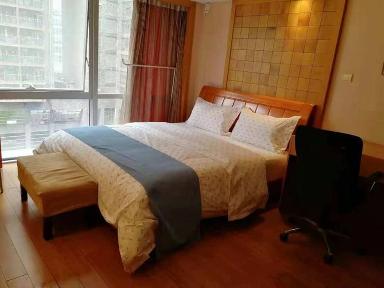 Lingnaying Business Apartment