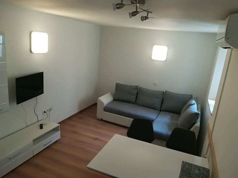 Top Line Apartments