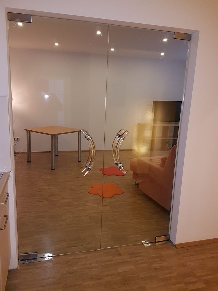 Apartamentos Wohnen Im Souterrain Einer Villa