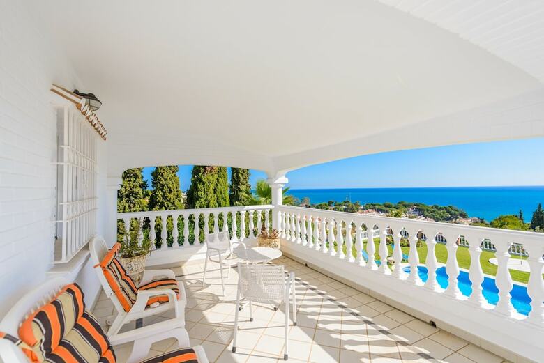 Cubo's Villa Las Colinas