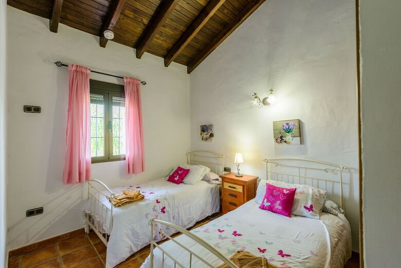 Villa Cubo's Cortijo La Hilacha