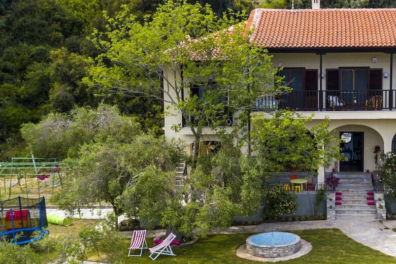 Willow Sea View Villa, Kriopigi