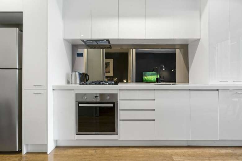 Kristina, 1bdr Melbourne Apartment