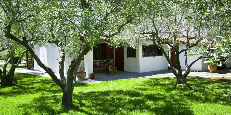 Beaufort Beachfront Villa, Nikiti