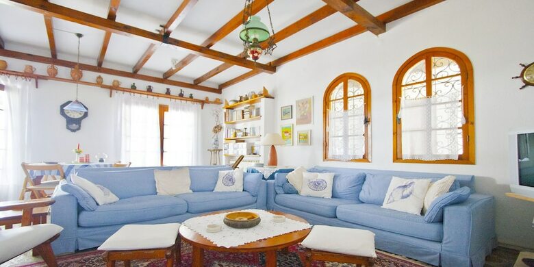 Beaufort Beachfront Villa, Nikiti