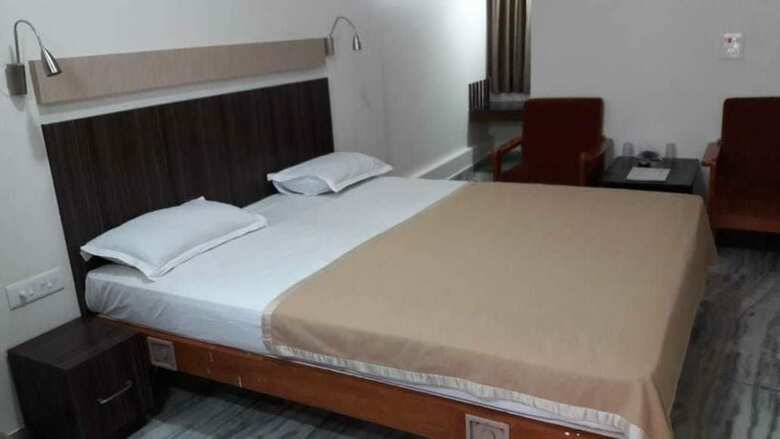 Hotel Madhuvan International