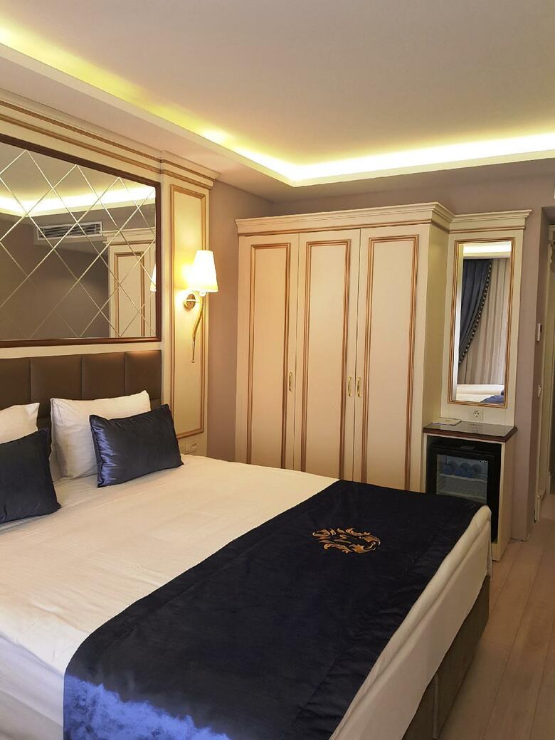Grand Marcello Hotel