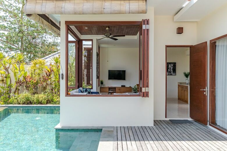 Bed & Breakfast Canang Villas Bingin