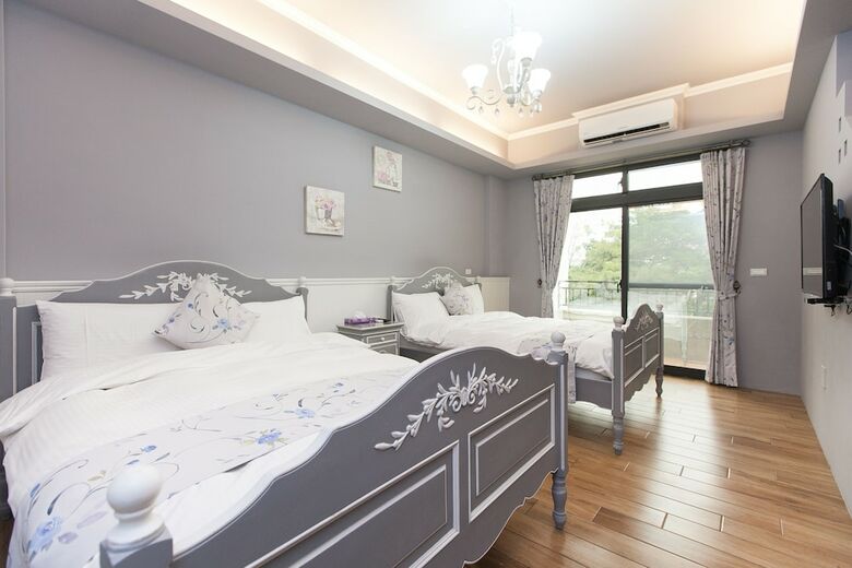 Hotel Iris Guest House
