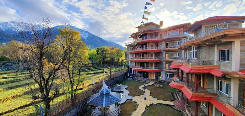 Hotel Quartz Himalayan Brothers