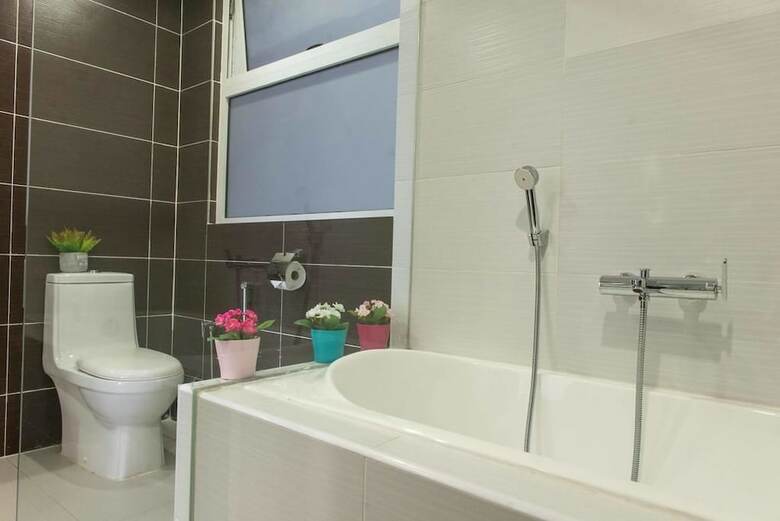 Apartamentos Encorp Marina Suites