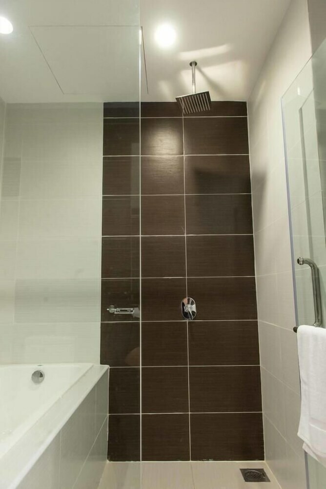 Apartamentos Encorp Marina Suites