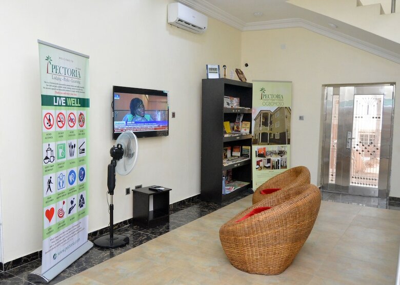 Hotel Pectoria Guesthouse