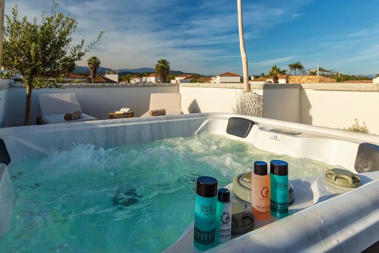 Hotel Corte Bianca, Bovi's Hotels - Adults Only