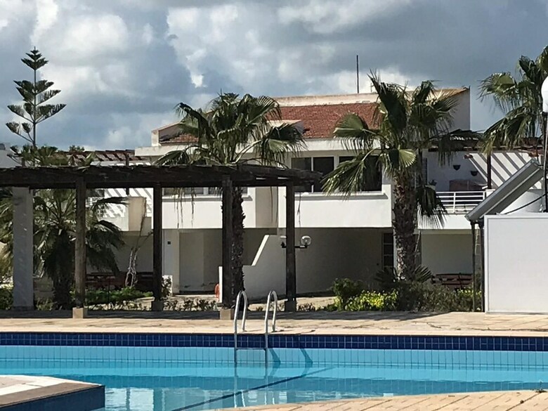 Aparthotel Long Beach Rental Apartments