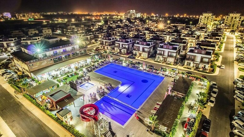Aparthotel Long Beach Rental Apartments