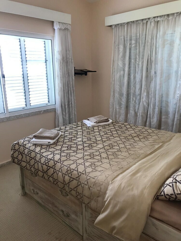 Aparthotel Long Beach Rental Apartments