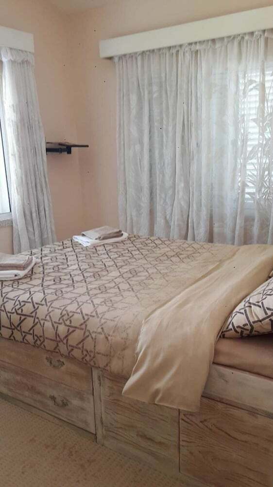 Aparthotel Long Beach Rental Apartments