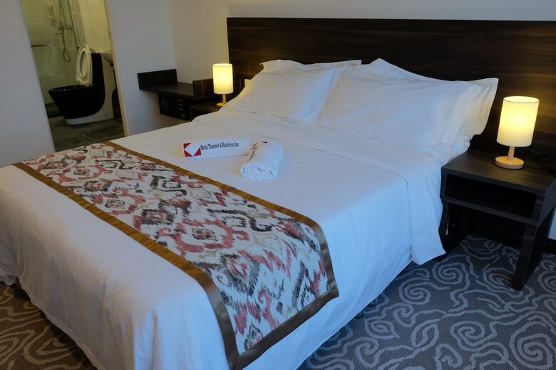 Hotel Natol Travelers & Business Inn