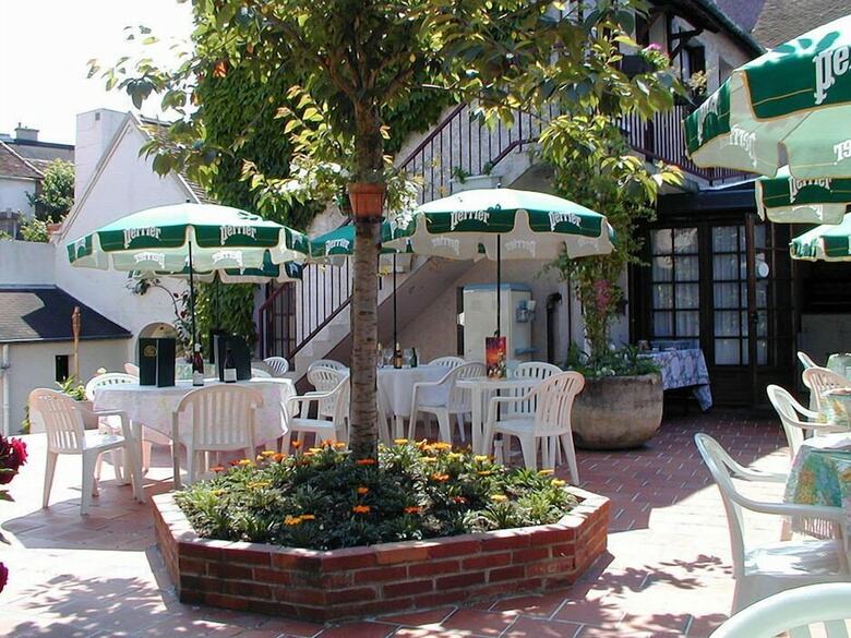 Hotel Restaurant Le Seignelay