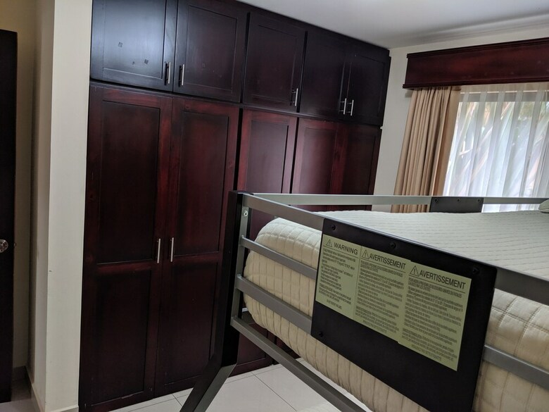 Hotel Suites Merlyn Aeropuerto