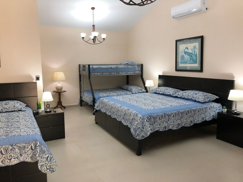 Hotel Suites Merlyn Aeropuerto
