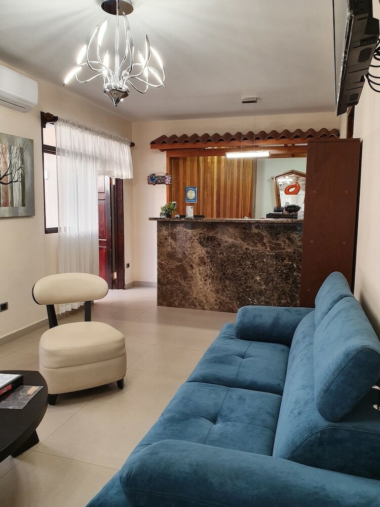Hotel Suites Merlyn Aeropuerto