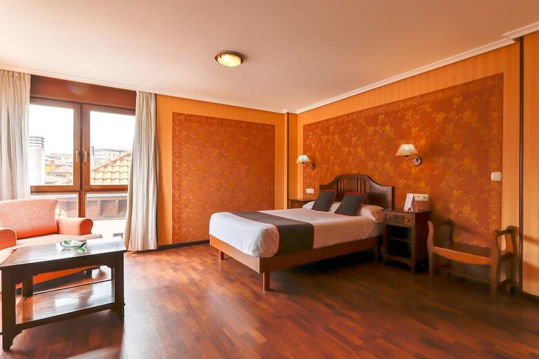 Hotel Oyo Puerto de Cand�s