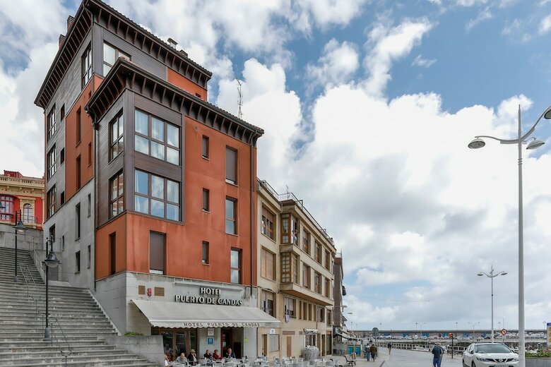 Hotel Oyo Puerto de Cand�s