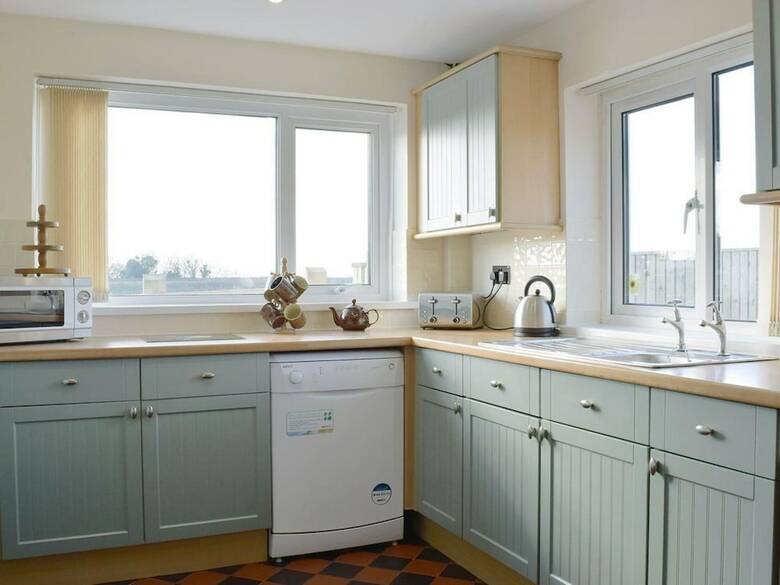 Bryntowy Cottage