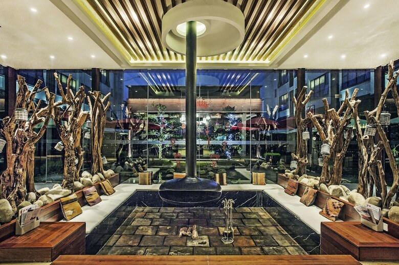 Hotel Wuyi Mountain Resort