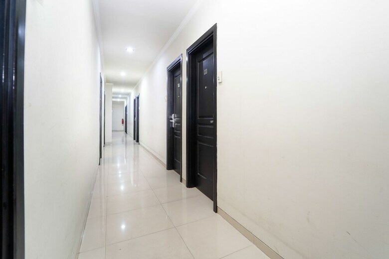 Maumu Hotel & Lounge