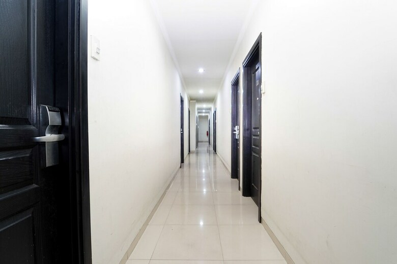 Maumu Hotel & Lounge