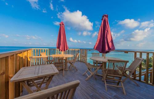 Hotel Coral Grand Beach & Spa
