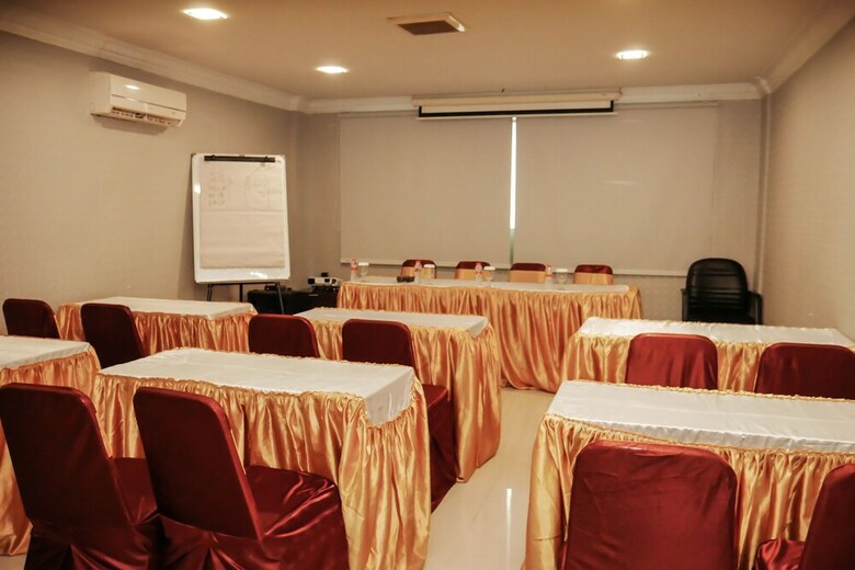Oyo 238 Hotel Grand Darussalam Syariah
