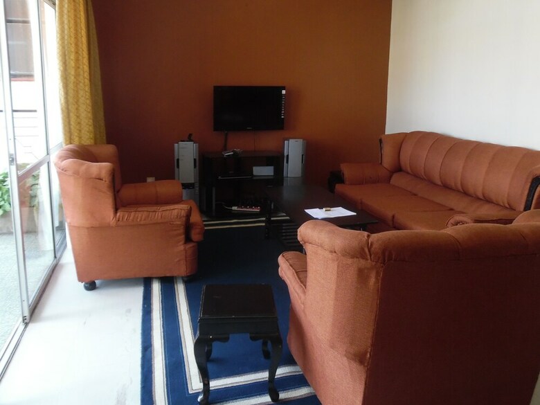 Apartamentos Samra Court
