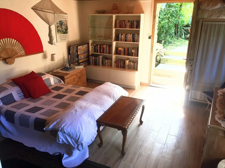 Sainte Agn�s Cottages