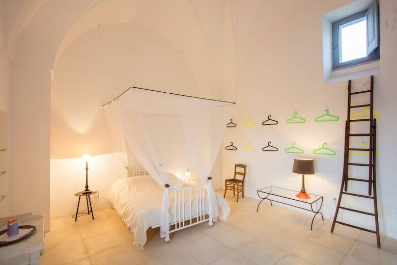 Bed & Breakfast Castle XVIII Near The Sea