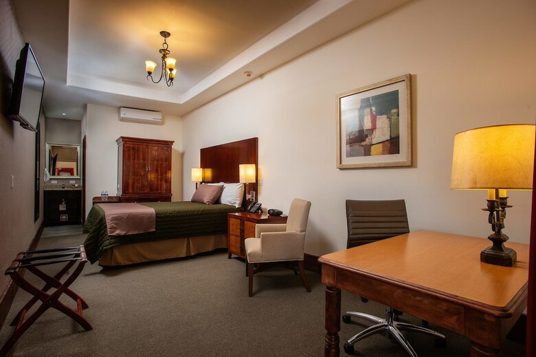 Hotel Hacienda Santana