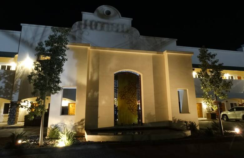 Hotel Hacienda Santana