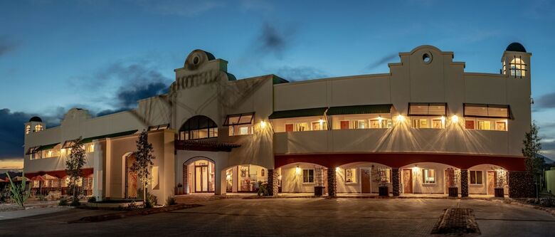 Hotel Hacienda Santana