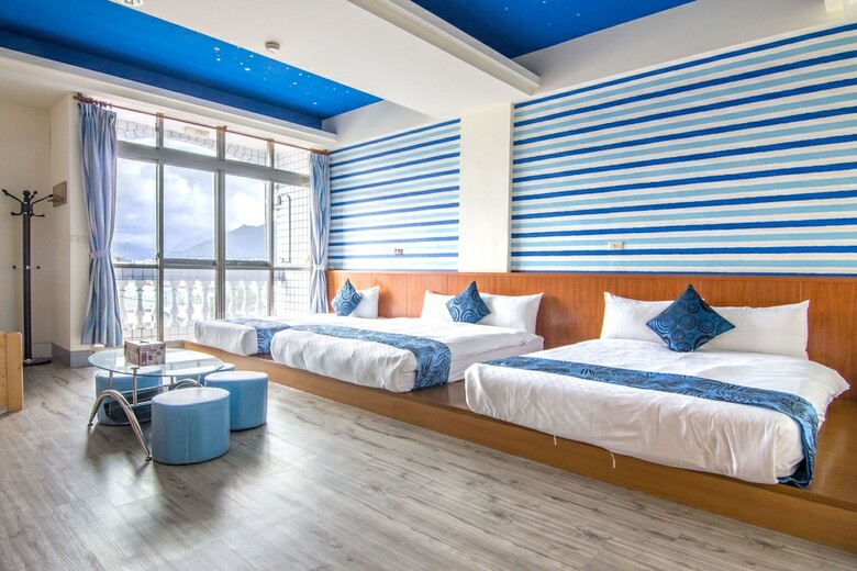 Hotel Blue Sky B&B